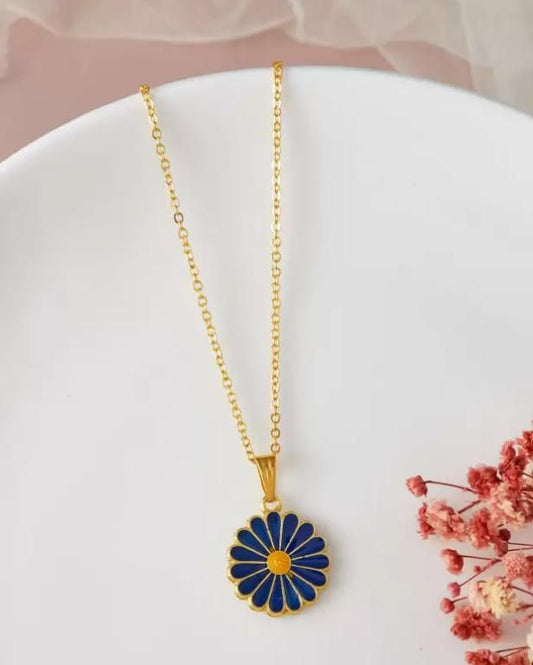 Embracing sun flower shape Pendant and chain